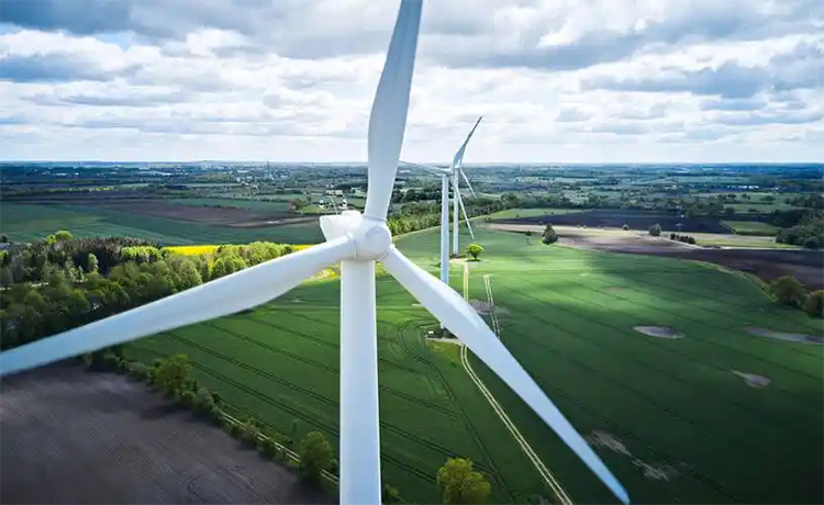 国内と海外の風力発電機の価格差はどれくらいあるのでしょうか？